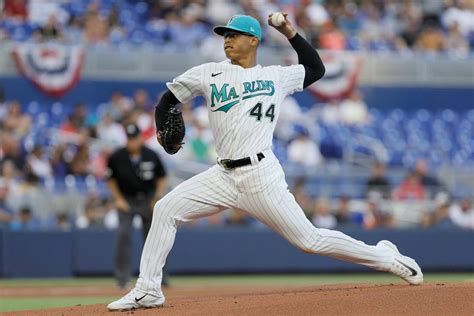 4 Stats From Miami Marlins Series Against New York Mets Miami Herald