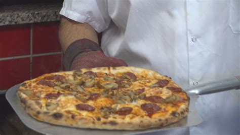 New Pizza Place Offers Unique Spin On American Classic