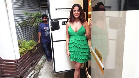 Shehnaaz Gill Flaunts Her Svelte Figure In Green Outfit Video Dailymotion