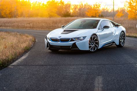 BMW i8 - Amazing Photo Gallery