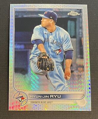 Topps Chrome Baseball Prism Refractor Hyun Jin Ryu Blue Jays