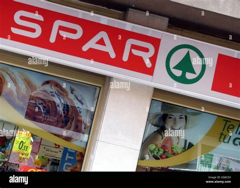 Spar Store Hi Res Stock Photography And Images Alamy