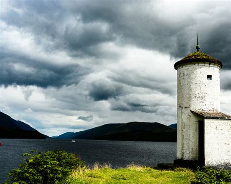 Lighthouse Loch Lochy Boat Cloud Technosaurmjm Flickr