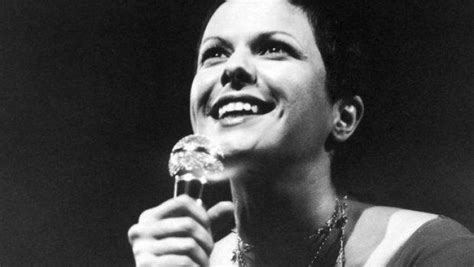 Elis Regina Biografia E Curiosidades Sobre A Rainha Da Mpb Pense