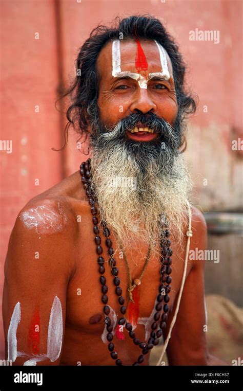 Sadhu Holy Man Varanasi Hi Res Stock Photography And Images Alamy