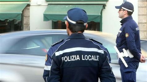 Preparazione Concorsi Nella Polizia Locale Bandi Non Scaduti