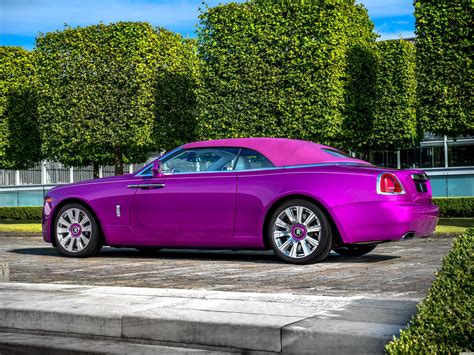 Fotos De Rolls Royce Dawn In Fuxia 2017