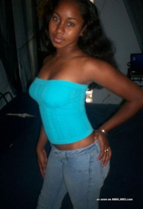 Collection Of Hot Ebony Chicks Posing Sexy On Cam Porn Pictures XXX Photos Sex Images