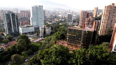 Encuentran A Un Segundo Extranjero Muerto En Un Jacuzzi En Medellín