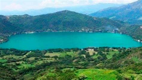 Conoce la hermosa Laguna de Santa María del Oro en Nayarit Mexico