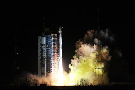 China lanza su nuevo satélite meteorológico