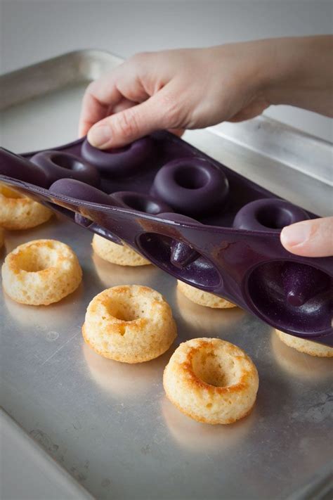 Silicone Mini Donut Pan - 101 Simple Recipe