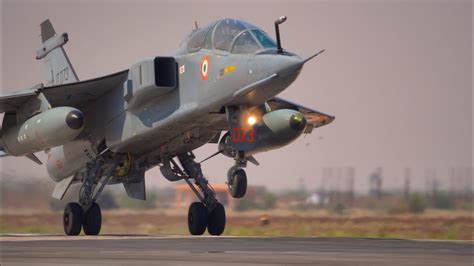 The Most STUNNING LOOKING Fighter Jet Indian Air Force SEPECAT Jaguar