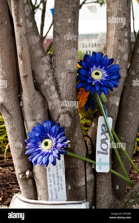 memorial for the victims of the 35W bridge collapse Stock Photo - Alamy