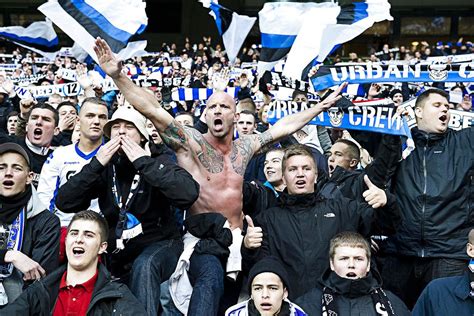 FCK-fans får kæmpe-erstatning efter ulovlige anholdelser - Superligaen ...