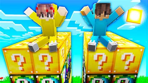 Playing A Lucky Block Tower Race In Minecraft Youtube