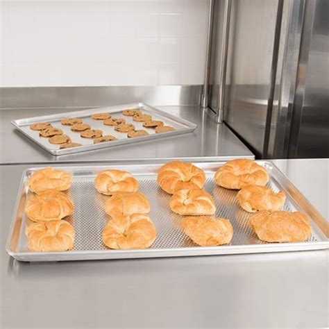 Cookie Sheet Sizes Explained Dimensions Of Baking Sheets