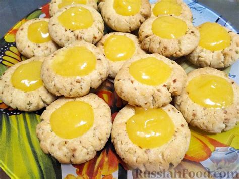 Рецепт: Песочное печенье с фисташками, цедрой и мандариновым кремом на ...
