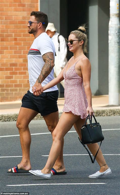 Mafs Jessika Power And Dan Webb Put On A Loved Up Display While