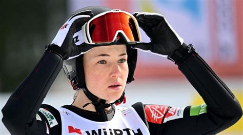 Seule Fran Aise En Coupe Du Monde De Combin Nordique L Na Brocard