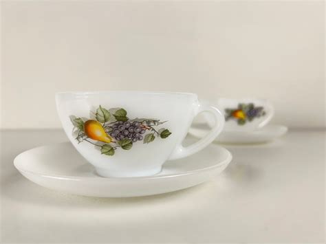 Set Of 2 Large Arcopal Opal Glass Coffee Or Tea Cups With Saucer