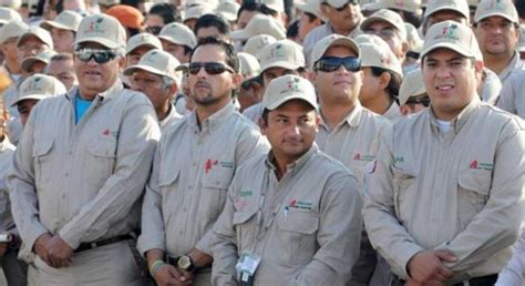 Pemex basificará a 17 000 trabajadores transitorios Octavio Romero