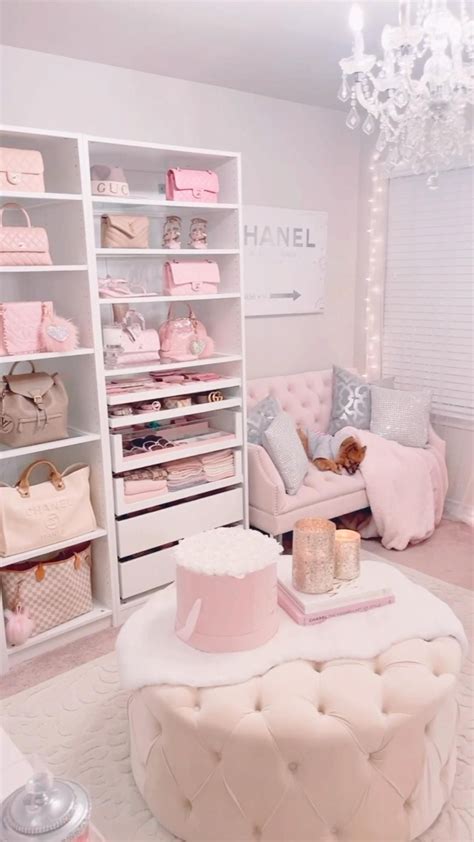 Pink Closet Artofit