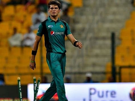 Shaheen Afridi A Brilliant Pakistani Fast Bowler Hd Wallpaper Pxfuel