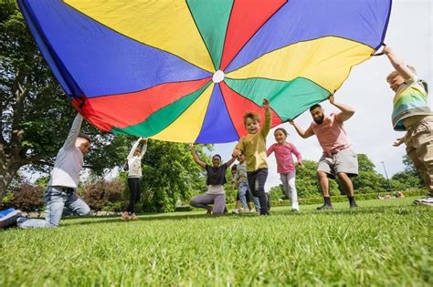 10 parachute games and activities for kids – Active For Life