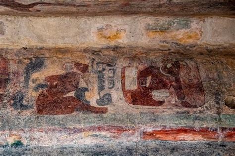 Murales Antiguos En El Templo De Pinturas De Bonampak México Imagen