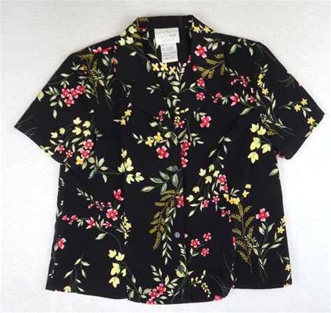 Jaclyn Smith Collectibles Black Floral Print Top Ps… Gem