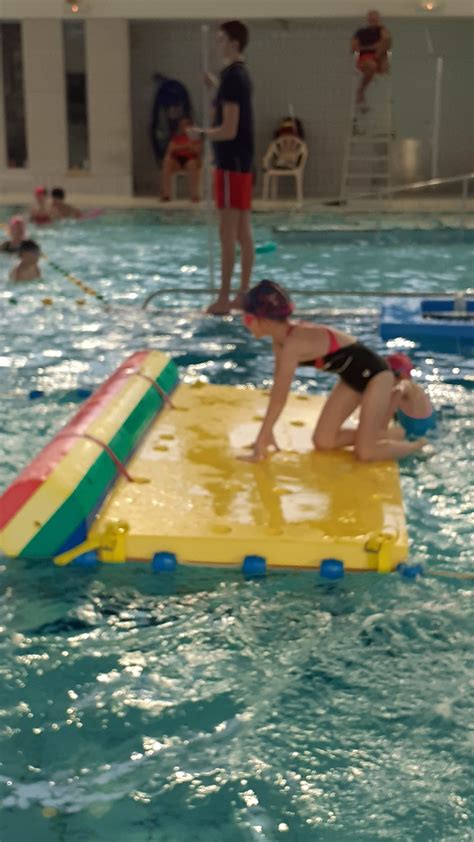 Les Ce Et Ce A La Piscine Ecole Saint Joseph Saint Hilaire De Clisson