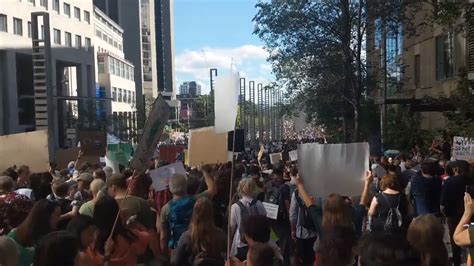 Marche pour le climat 27 septembre 2019 à Montréal avec Greata Thunberg