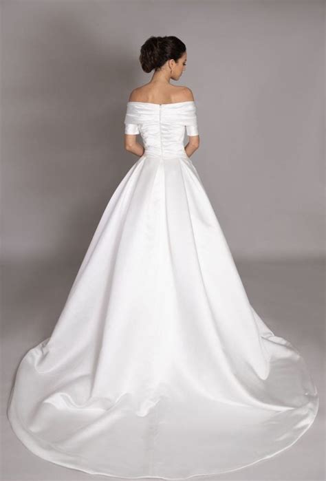 Off The Shoulder Ball Gown Wedding Dress With Ruched Bodice Kleinfeld