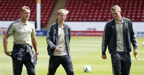 Oud Ajacied Kaj Sierhuis Keert Officieel Terug In De AjaxFanatics