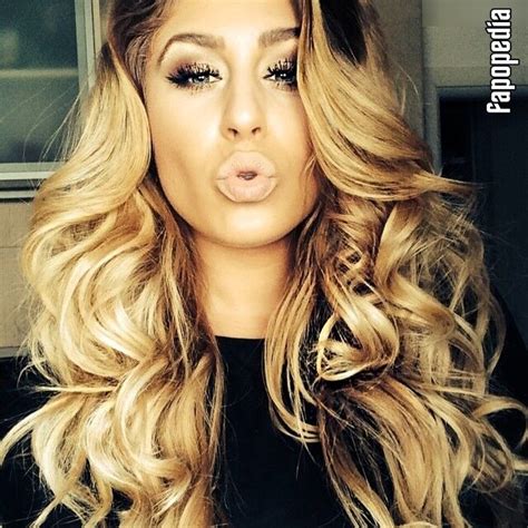 Linda Teodosiu Nude Leaks Photo Fapopedia