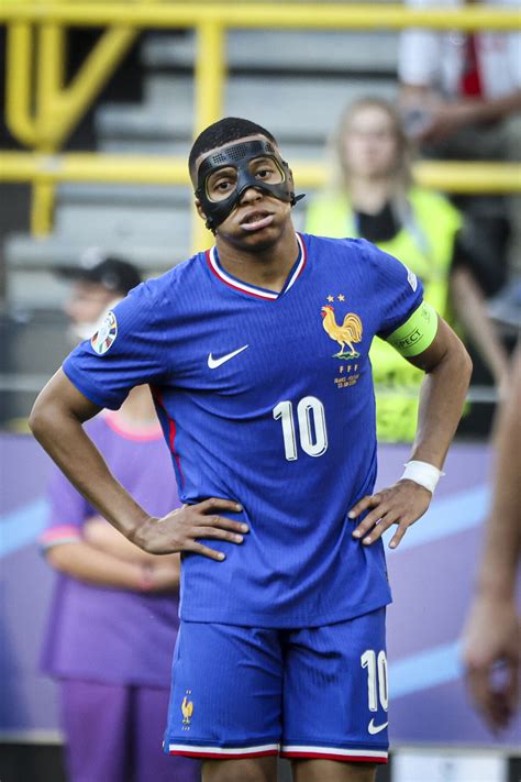 Photo Kylian Mbappé Match De Leuro 2024 Opposant La France à La