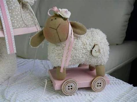 Pin by Criações on Ovelhas Crafts sewing projects Sheep crafts Mom