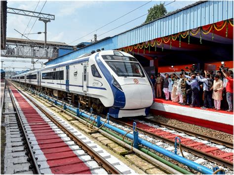 Vande Bharat Express To Begin Nagpur Secunderabad Pune Nagpur Services