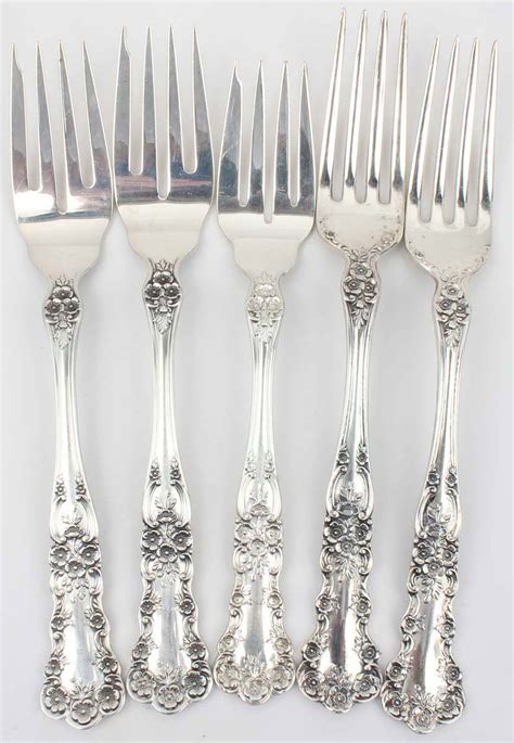 Lot GORHAM STERLING SILVER BUTTERCUP LUNCH FORKS