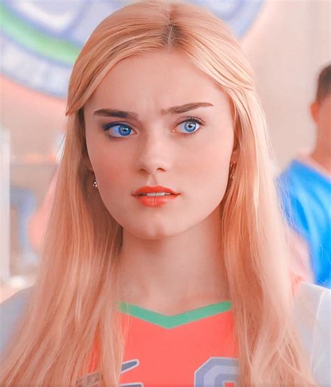 Meg Donnelly Hula Dance Zombie Disney Belly Dance Zombies Addison