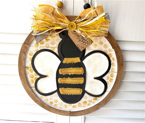 Dollar Tree Metal Bee Hanger