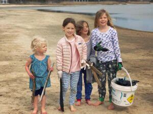 Plastic Beach Clean Up A Success Friends Of Georgica Pond Foundation