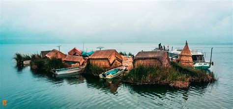 Las Islas Flotantes De Los Uros En El Lago Titicaca Que Hacer Ver