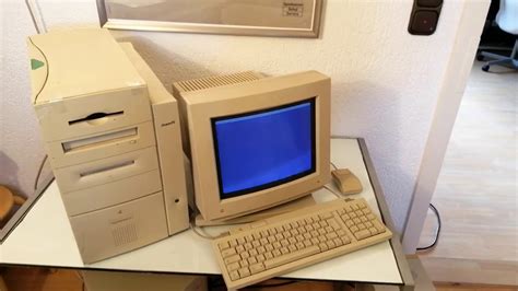 Apple Power Macintosh G Beige Demo From Youtube