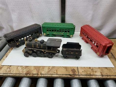 Vintage Cast Iron Train Set Lil Dusty Online Auctions All Estate