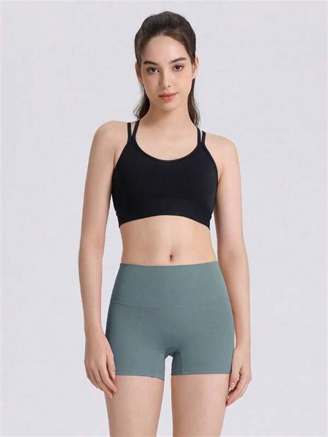 Seamless High Waist Naked Feeling Compression Yoga Shorts With Butt