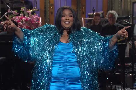 Lizzo Performs Double Duty As Snl Host And Musical Guest