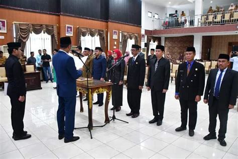 Bupati Sinjai Lantik Dan Ambil Sumpah 8 Pejabat Di Lingkup Pemerintahan