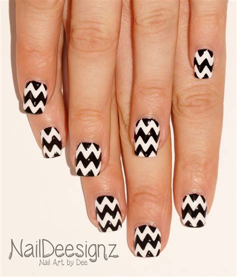 Zig Zag Nail Art X Naildeesignz Blogspot Co Uk Zigzag